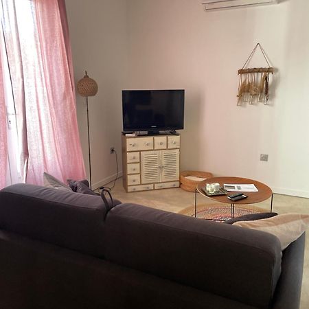 Appartement T2 Bayonne St Esprit Avec Parking Екстер'єр фото